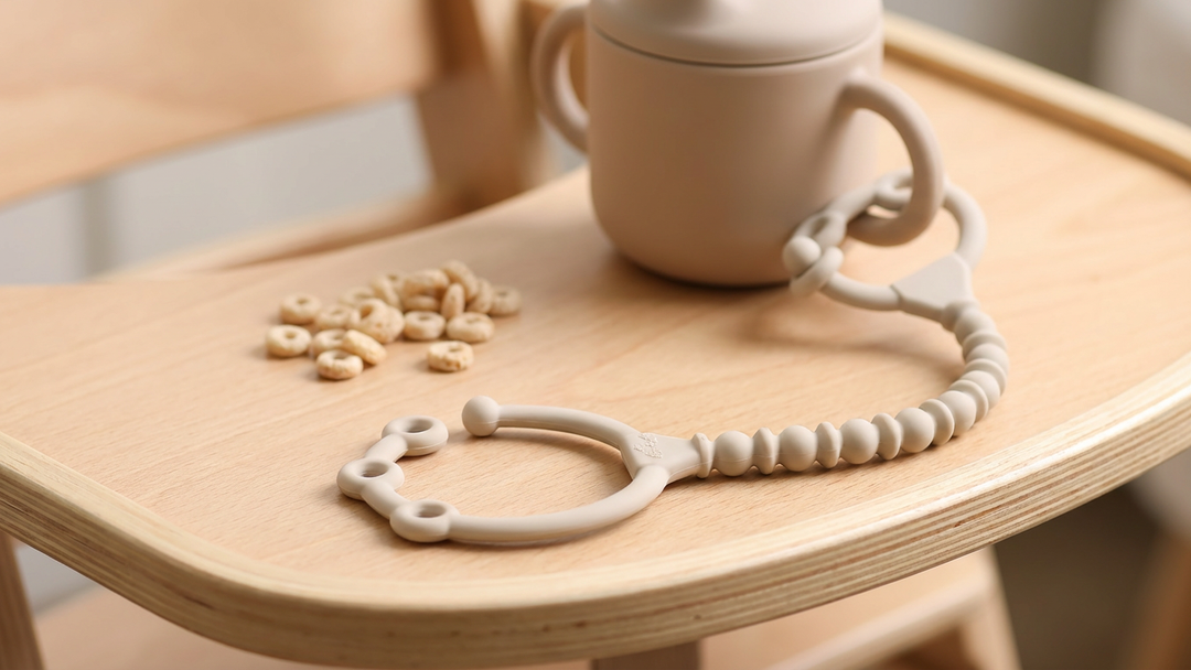 *NEW* Itzy Strap Pack™ - Toy and Snack Cup Strap