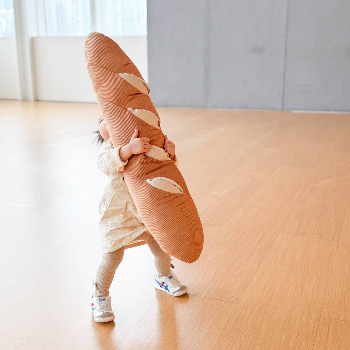 GIANT BAGUETTE CUSHION