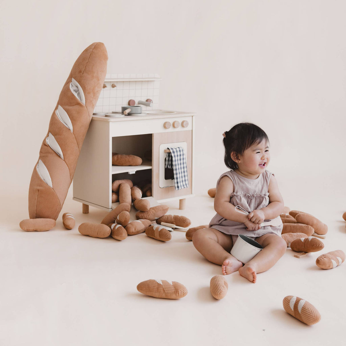 GIANT BAGUETTE CUSHION