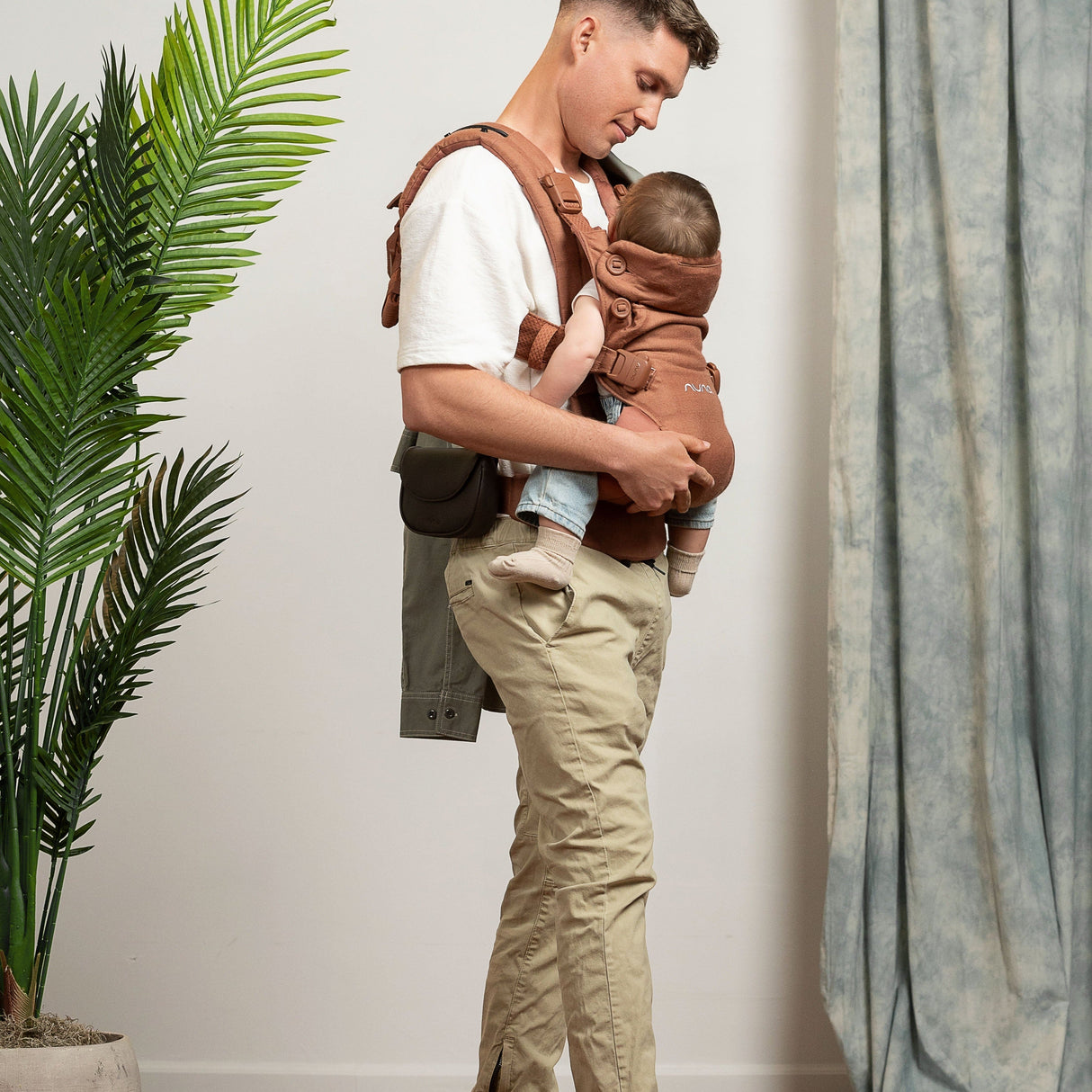 New! Nuna CUDL LUXE Baby Carrier