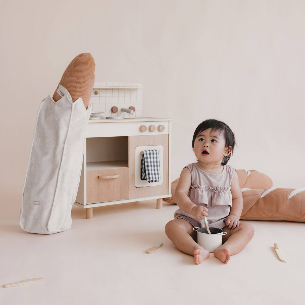 GIANT BAGUETTE CUSHION