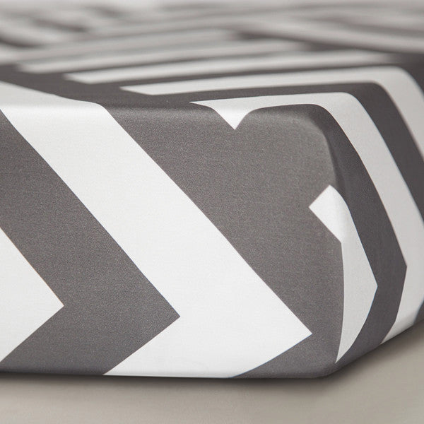 Oilo Fitted Crib Sheet (More colors) - Tadpole