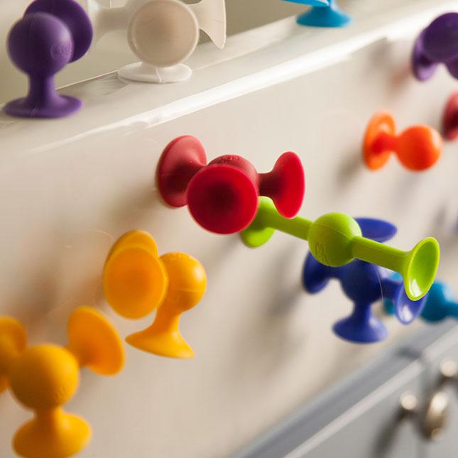Fat Brain Squigz - 50 piece Deluxe Set - Tadpole