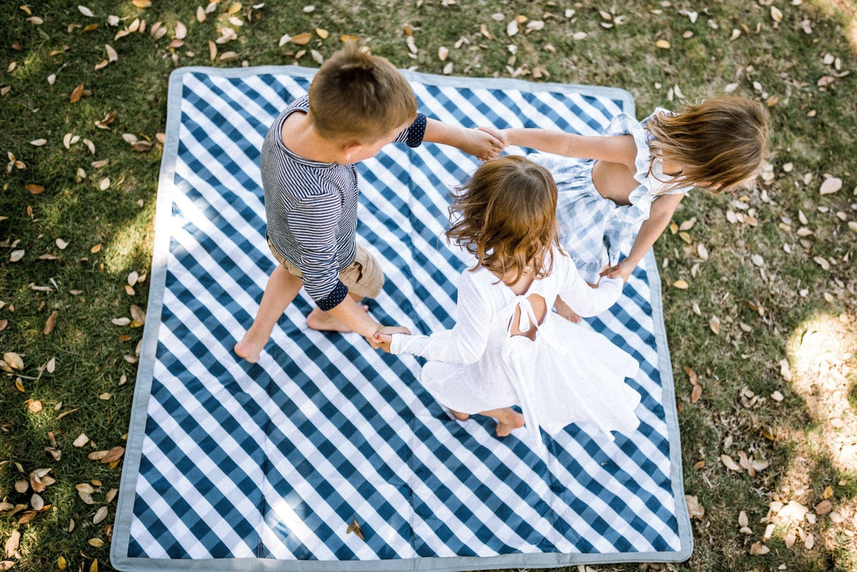 Little Unicorn Outdoor Blanket 5" x 5" - Tadpole