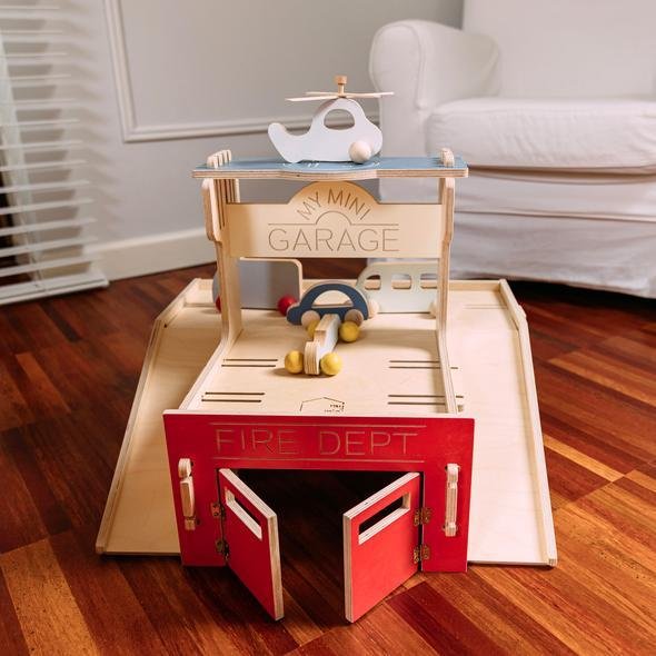 My Mini Toy Garage - Tadpole