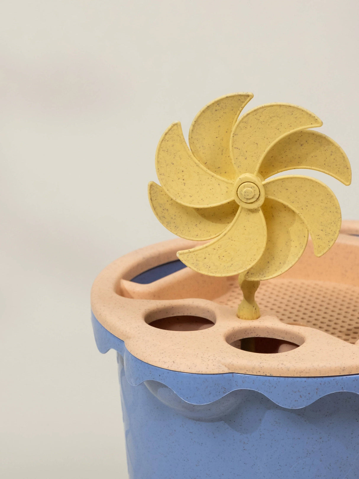Oversized 6-Piece Wheat Straw Sand Toy Set – Bucket & Accessories