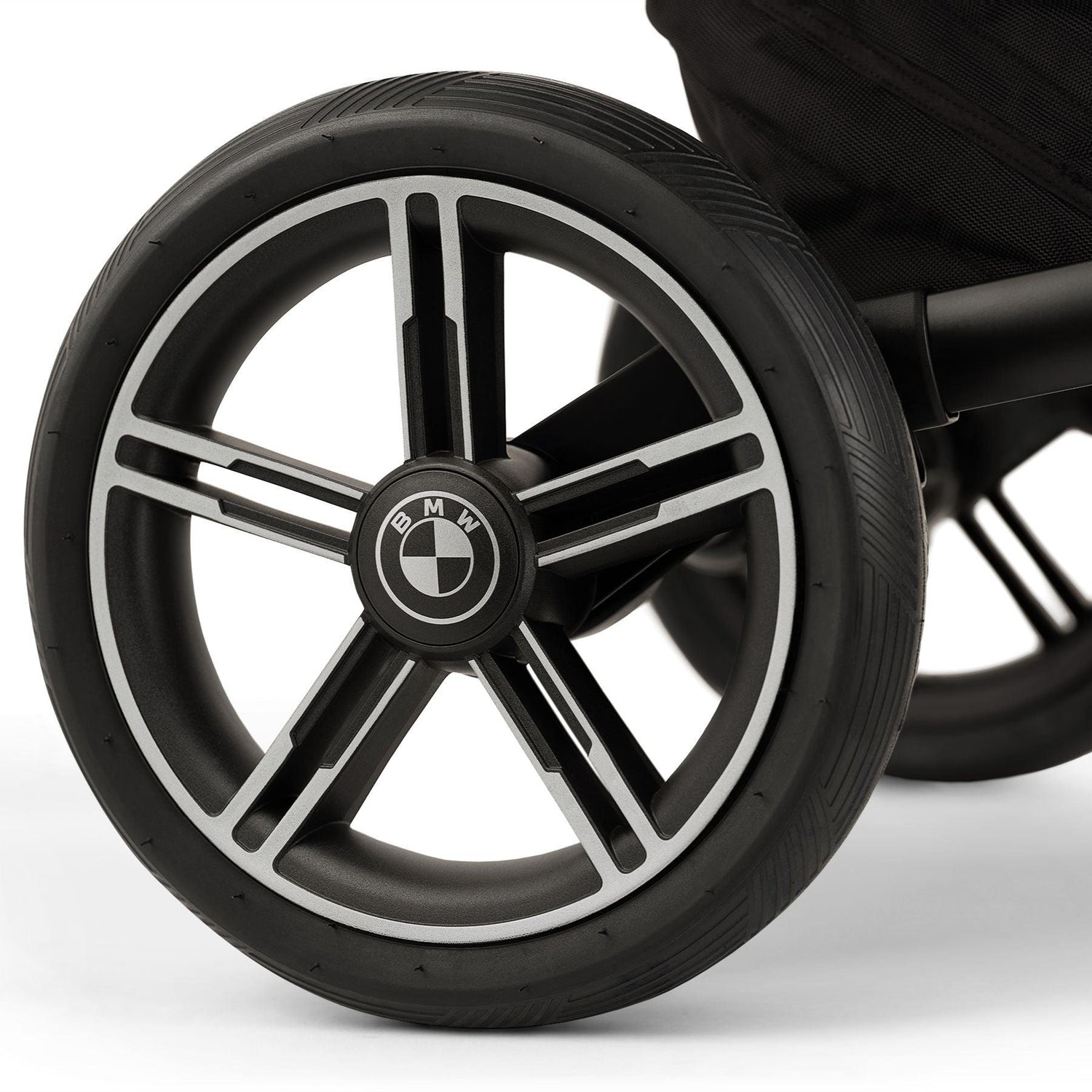 Nuna MIXX Next Stroller with MagneTech Secure Snap