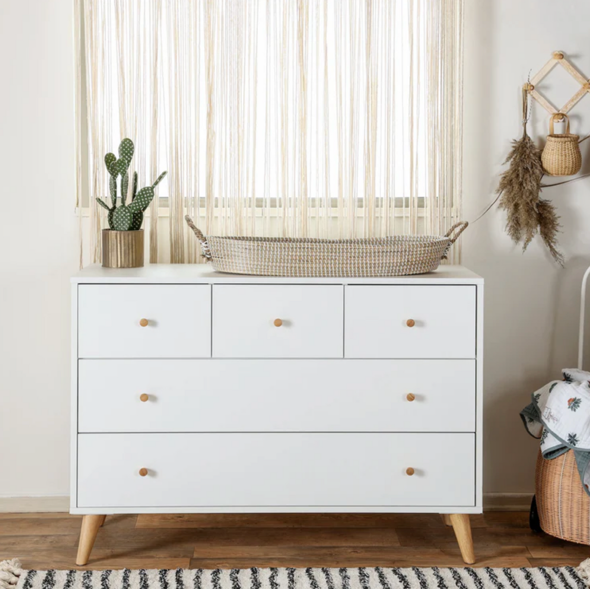 Austin 5-drawer Dresser