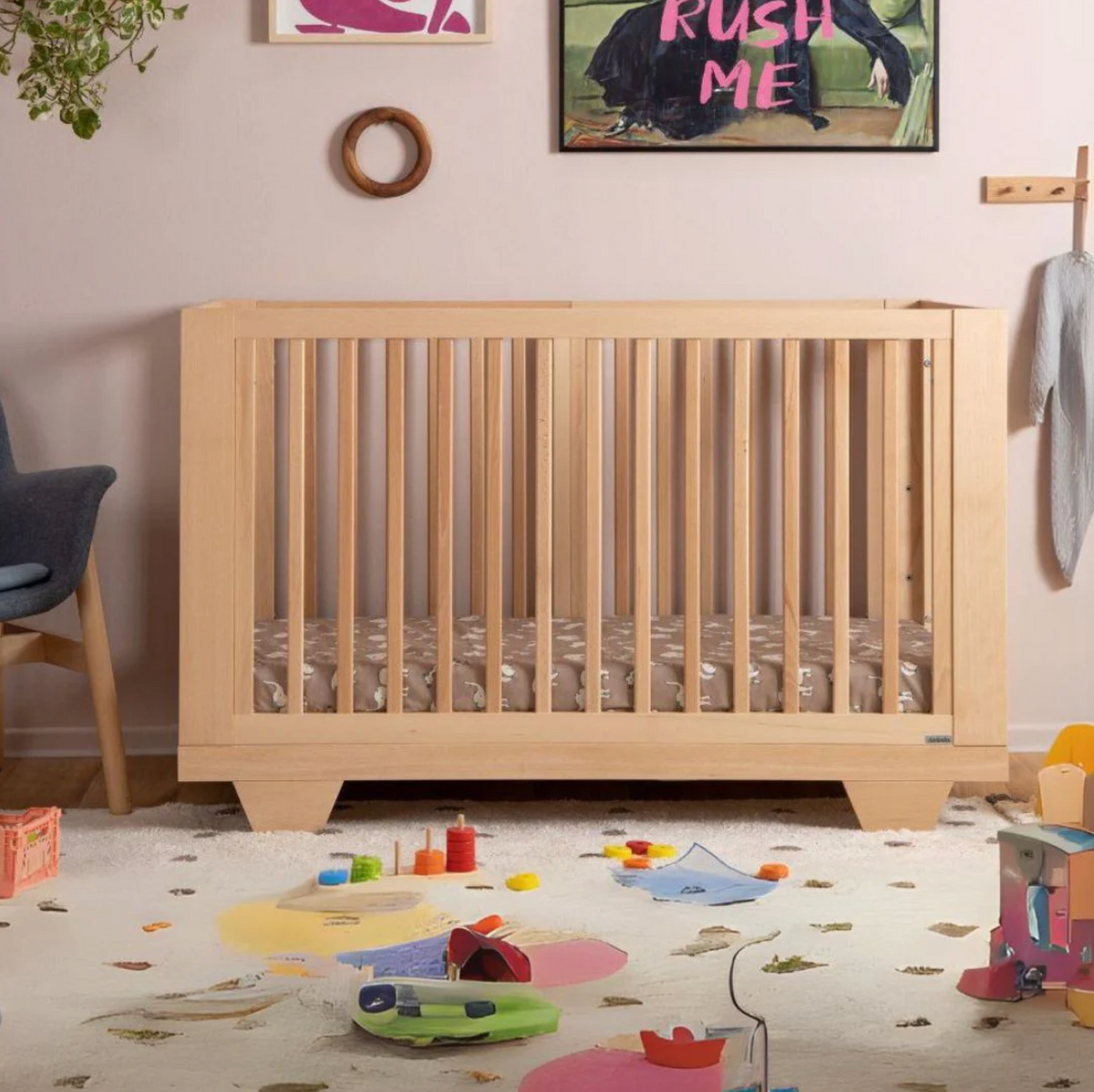 Spirit 8-in-1 Convertible Crib (with wheels)