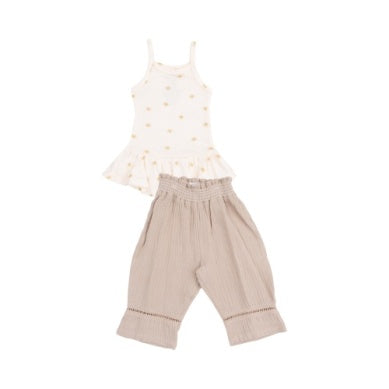  Simple Suns oxford rib peplum tank paired with smocked waist pants, comfortable and stylish set