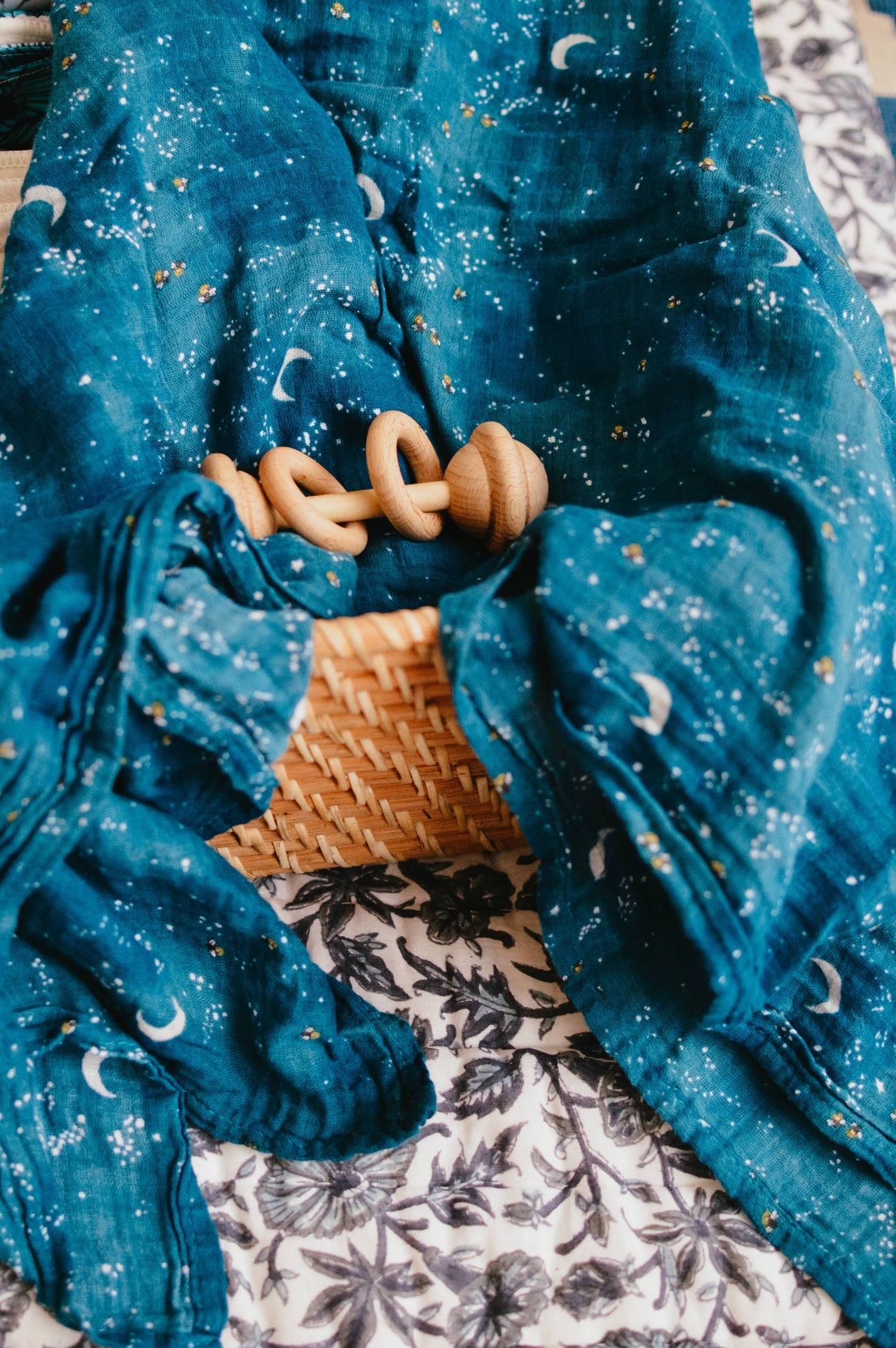Single Swaddles: GOTS Certified Organic Cotton Muslin