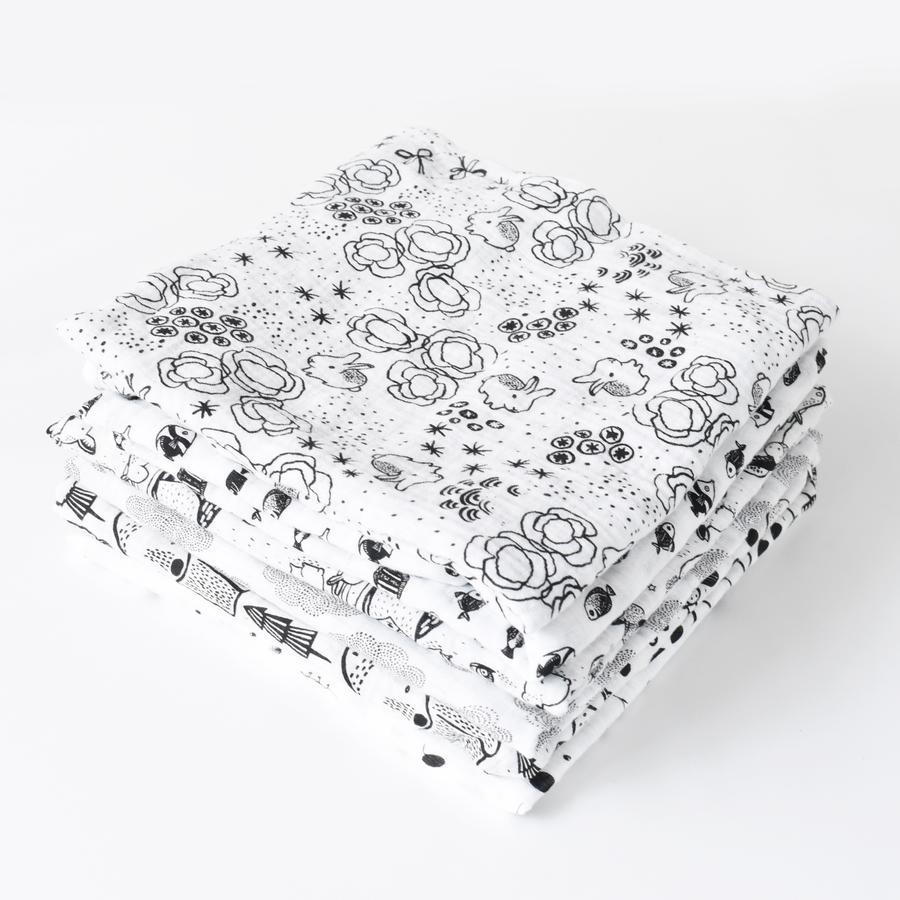 Bunnies Muslin Swaddle - Tadpole