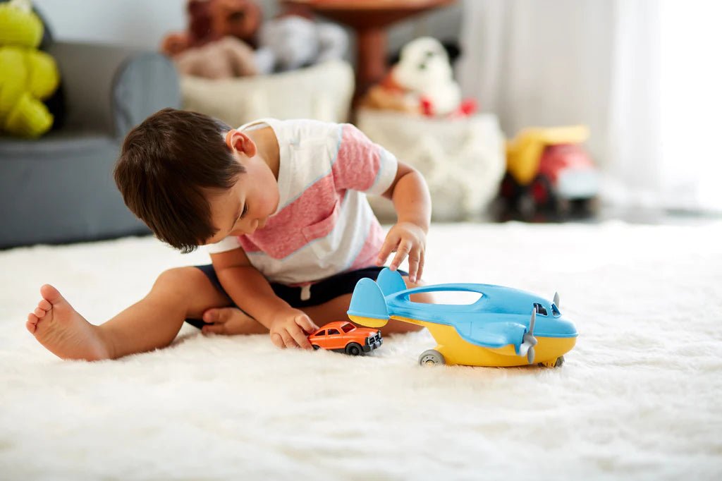 Green Toys Cargo Plane - Tadpole