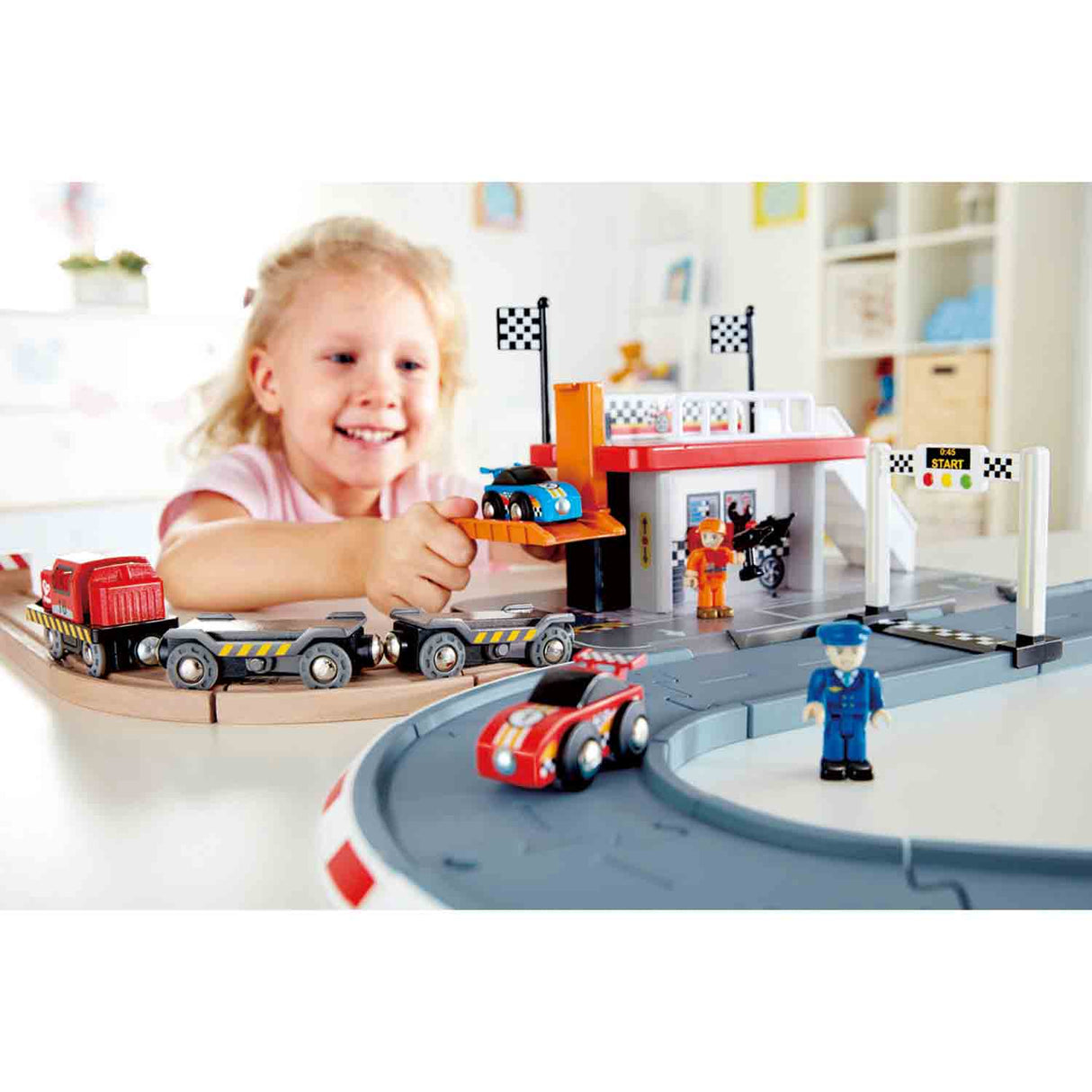 Hape Race Track Station - Tadpole