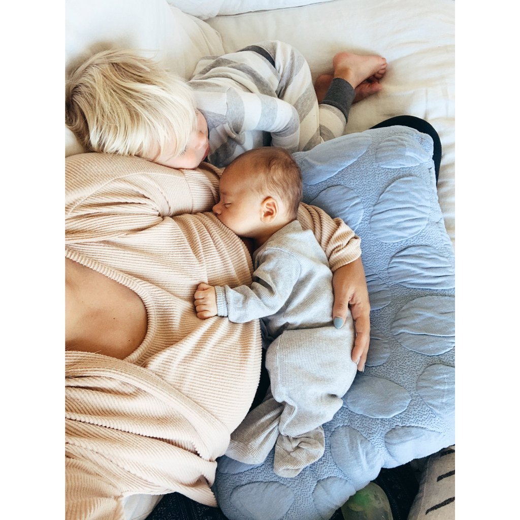 Niche Organic Nursing Pillow - Tadpole